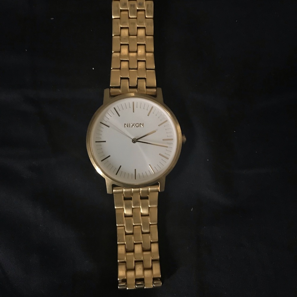 Nixon Watch